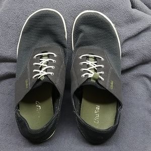 Olukai shoes